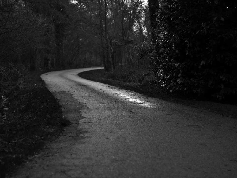 Abstract representation of AI doctrine and constraints